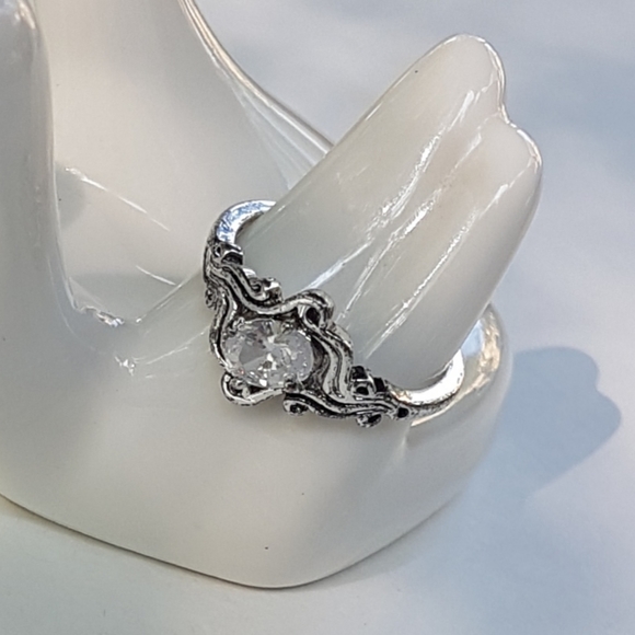 🌊 Into the Mystic Ring - Picture 4 of 7